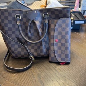 2 for 1. Louis Vuitton Siena Damier PM bag and ebene wallet set, wallet and bag.